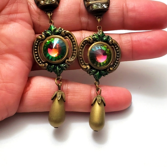 Vtg. Dangle Ravioli Stone Earrings - Picture 5 of 5